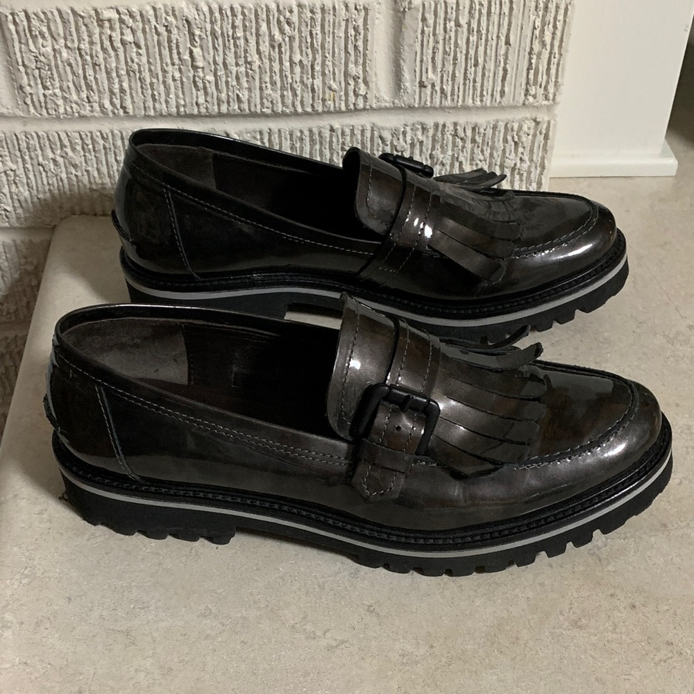 Loafer Patent Leather Gray Size 37 1/2